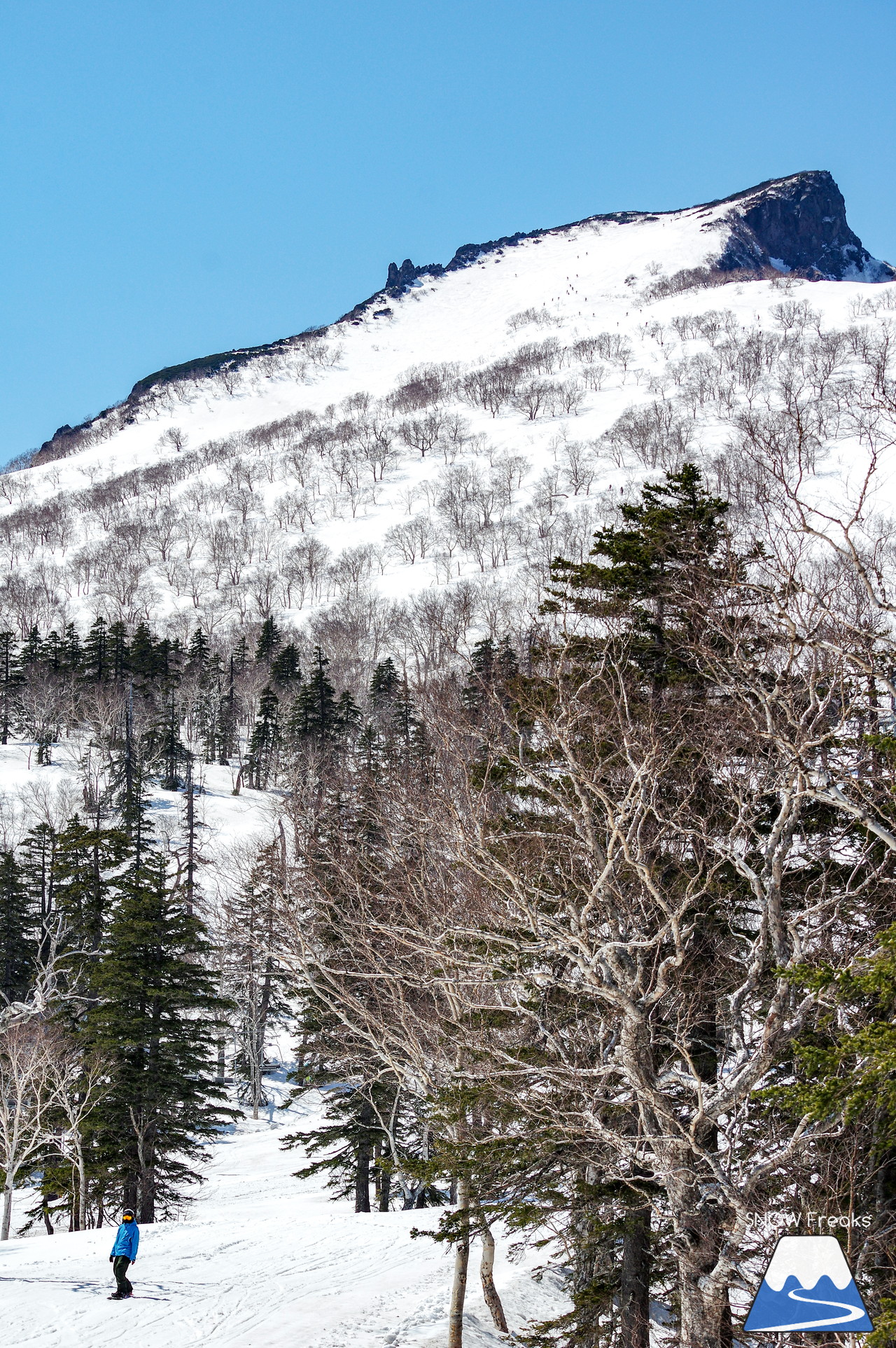 大雪山層雲峡黒岳ロープウェイスキー場　ゴールデンウィーク真っ只中！春スキーも、絶景も、そして、流しそうめんも(^▽^)/ 黒岳満喫の１日☆